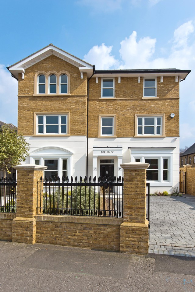 Tor House East Molesey Surrey 6